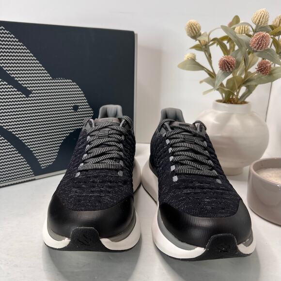Rabbit Dream Chaser Running Shoes Sneaker Lace Up Black RMSDC-1 Men's 9M NWB - Picture 2 of 10